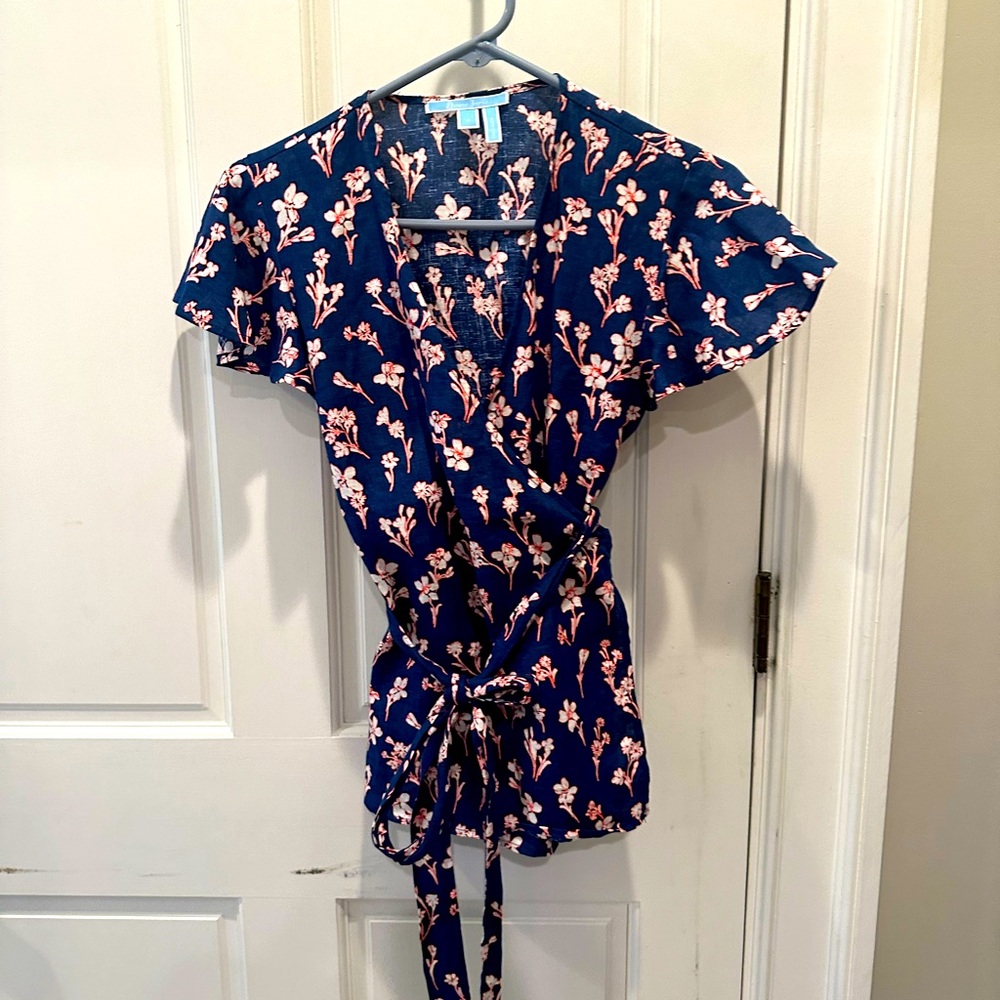 Beautiful Draper James Linen Navy and Pink Floral Wrap Top
